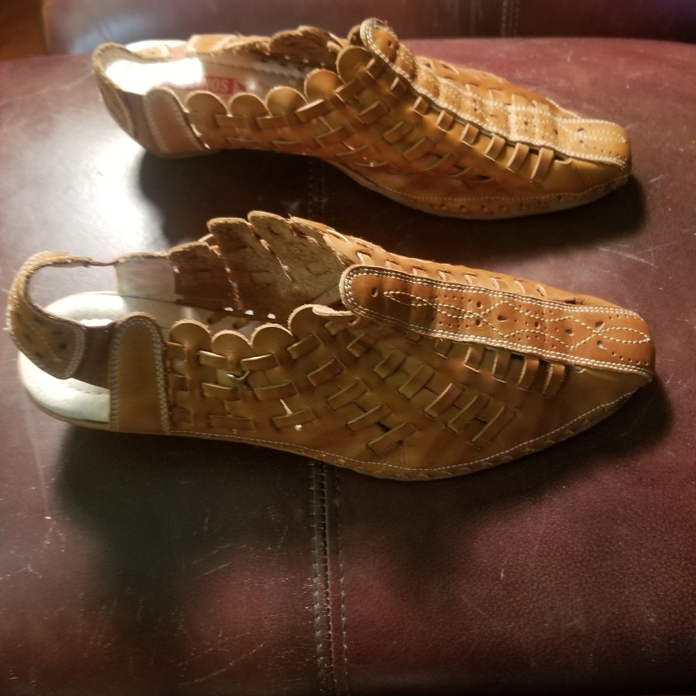 Authentic Pikolinos Leather Shoes